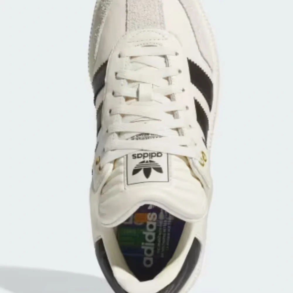 Adidas White and Black Sneakers Retro Style